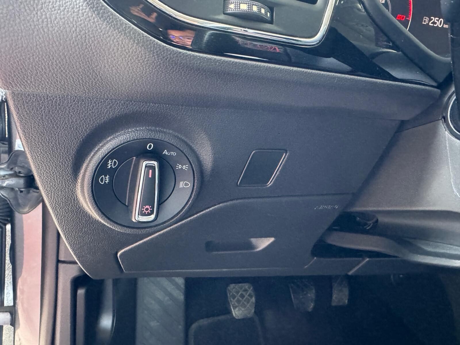 SEAT LEON FR 2.0 TDI 184 CV 