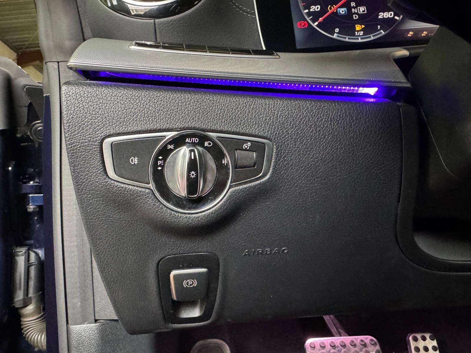 MERCEDES-BENZ CLASE E COUPÉ AMG LINE E220D 195 CV 