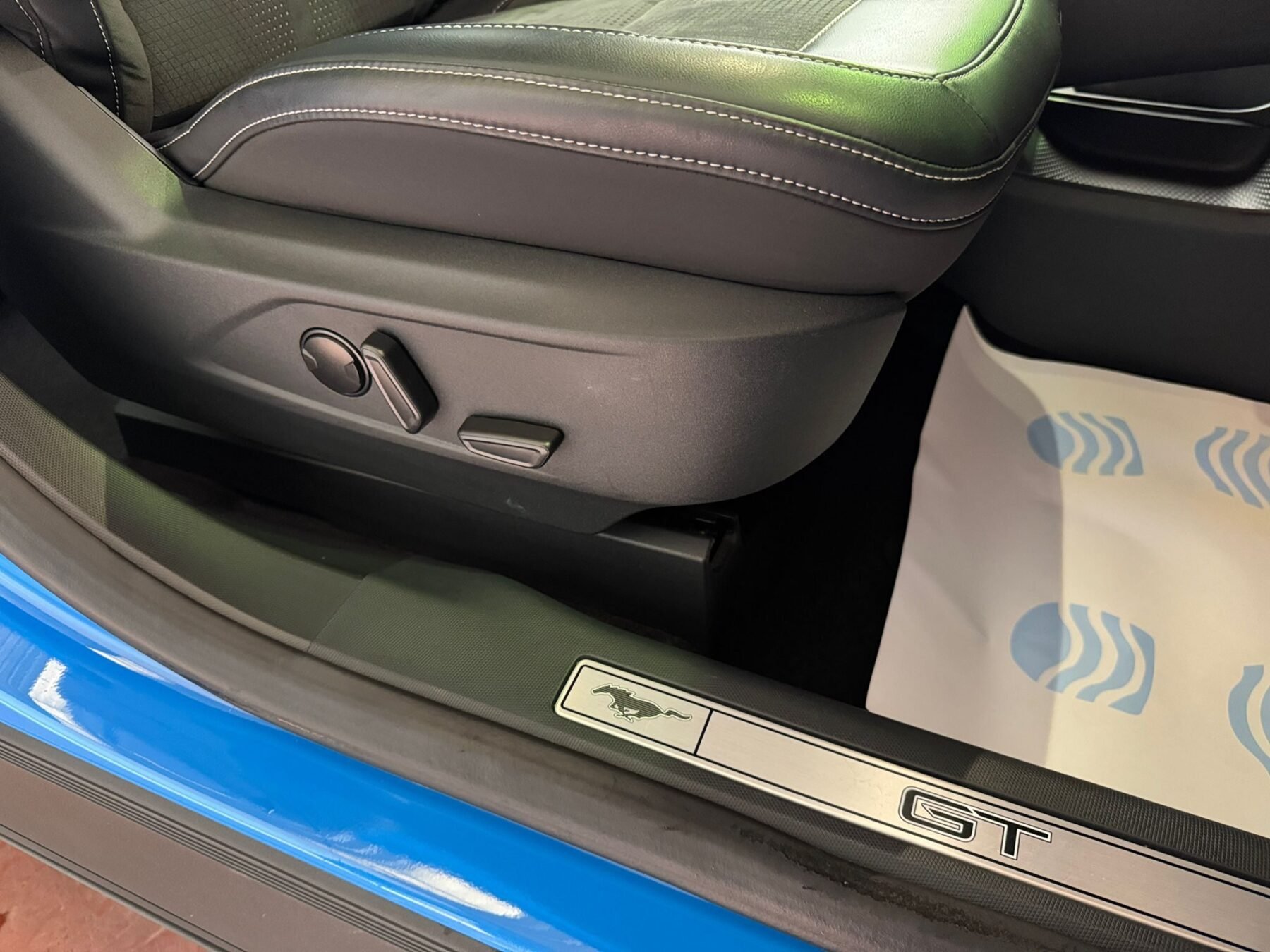FORD Mustang MACH-E GT AWD · 358 kW (487 CV)