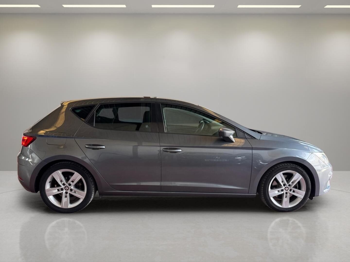 SEAT LEON FR 2.0 TDI 184 CV 