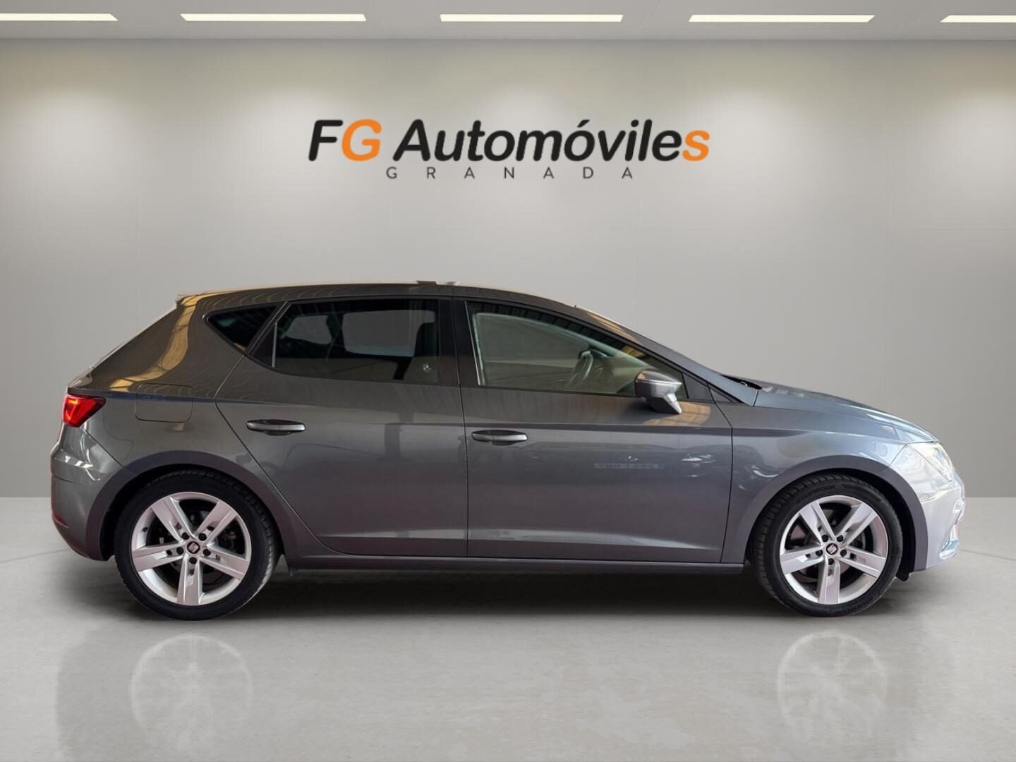 SEAT LEON FR 2.0 TDI 184 CV 