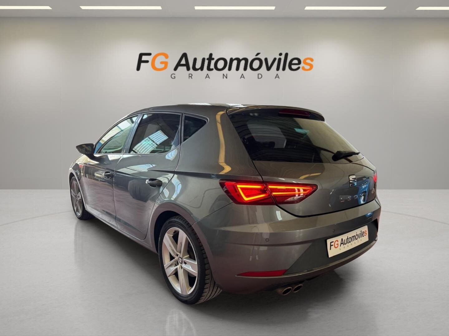 SEAT LEON FR 2.0 TDI 184 CV 