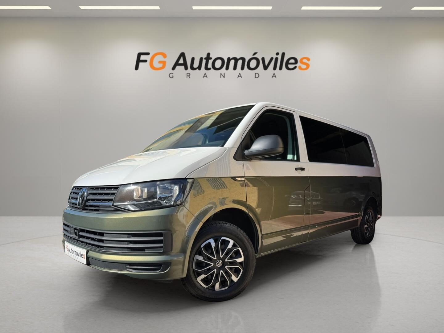 VOLKSWAGEN TRANSPORTER T6 CAJA LARGA 2.0 TDI 102 CV