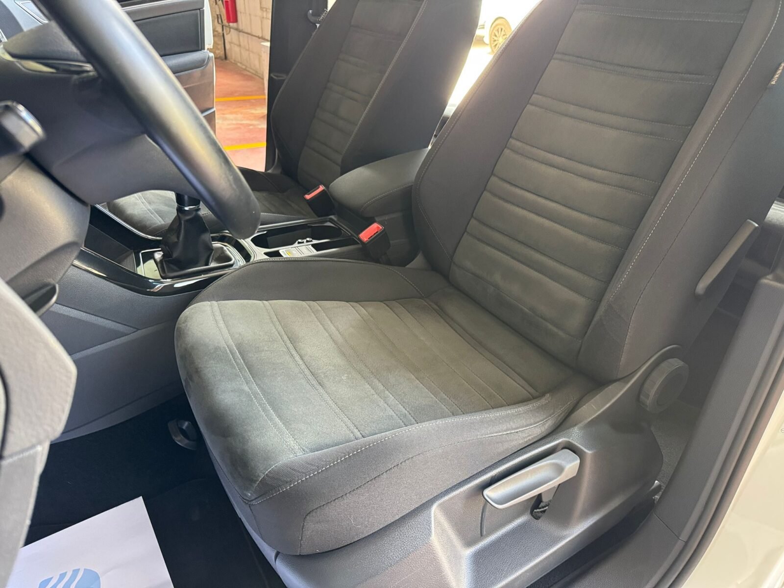 VOLKSWAGEN TOURAN 7 PLAZAS R-LINE 2.0 TDI 150 CV 