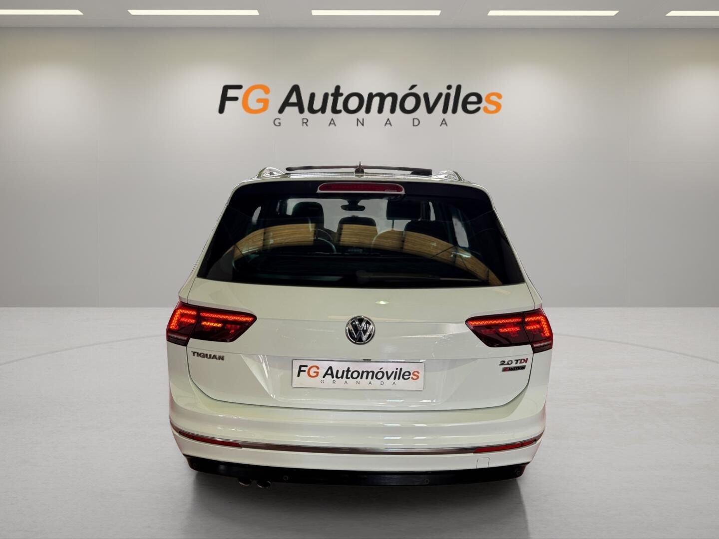 VOLKSWAGEN TIGUAN R-LINE 4Motion 2.0 TDI 190 CV DSG7