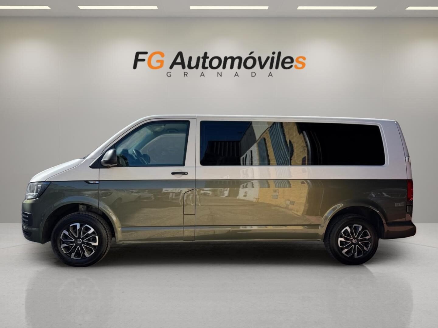 VOLKSWAGEN TRANSPORTER T6 CAJA LARGA 2.0 TDI 102 CV