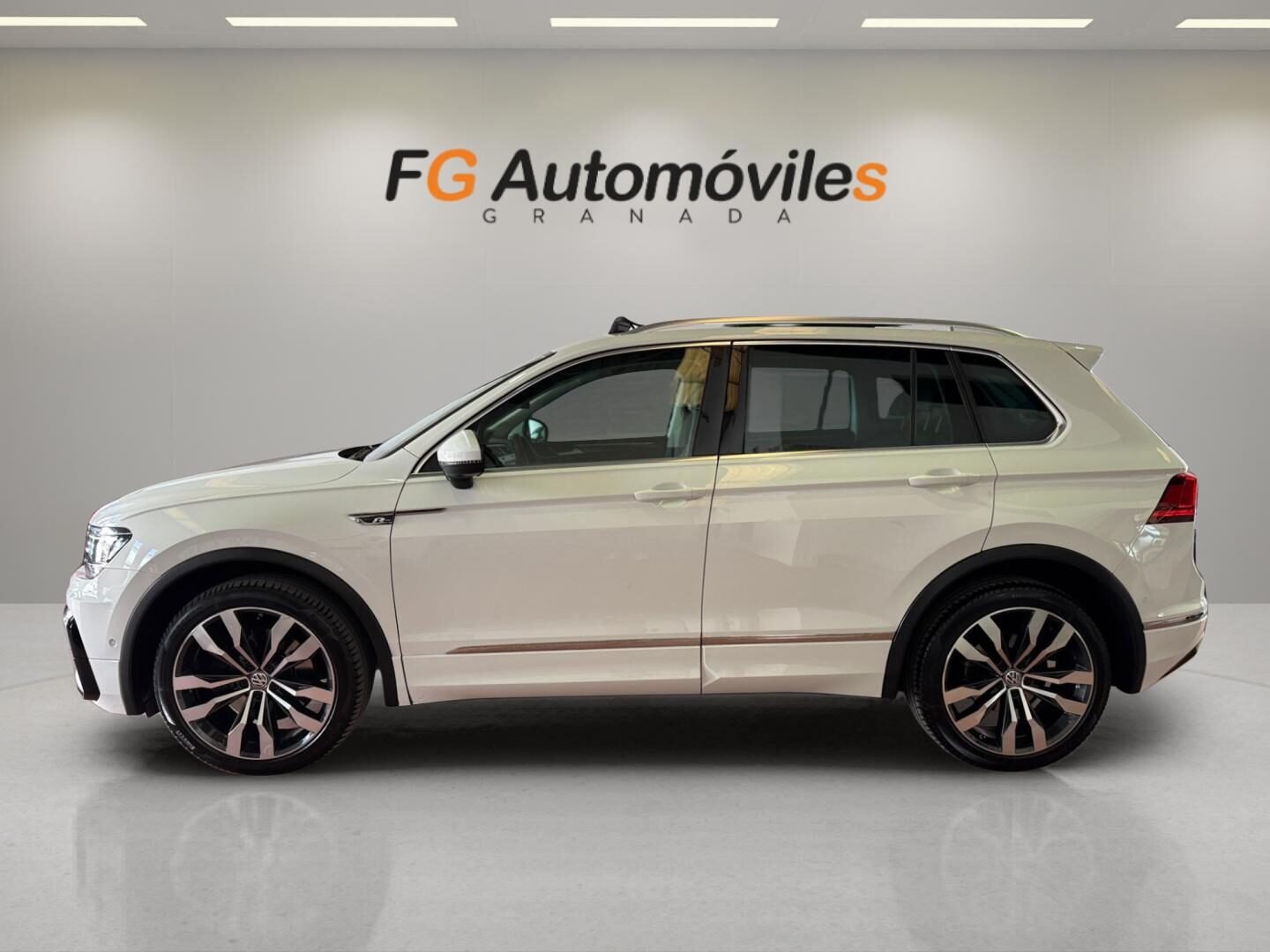 VOLKSWAGEN TIGUAN R-LINE 4Motion 2.0 TDI 190 CV DSG7