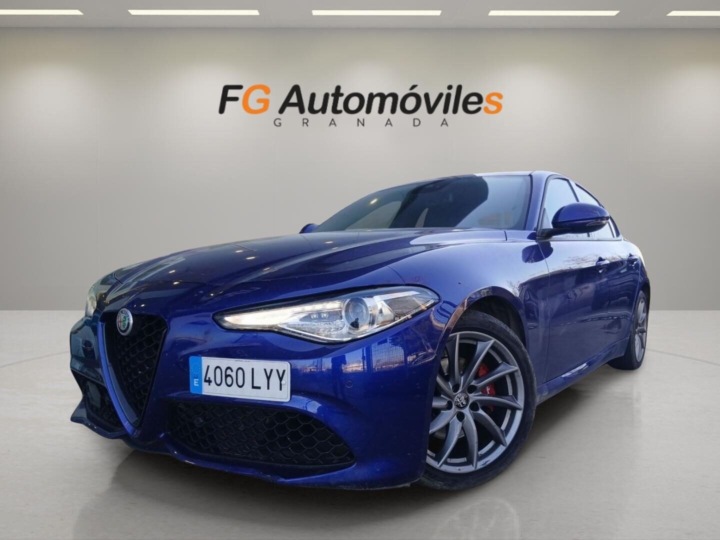 ALFA ROMEO GIULIA SPRINT RWD 2.0 TURBO 200 CV Automático