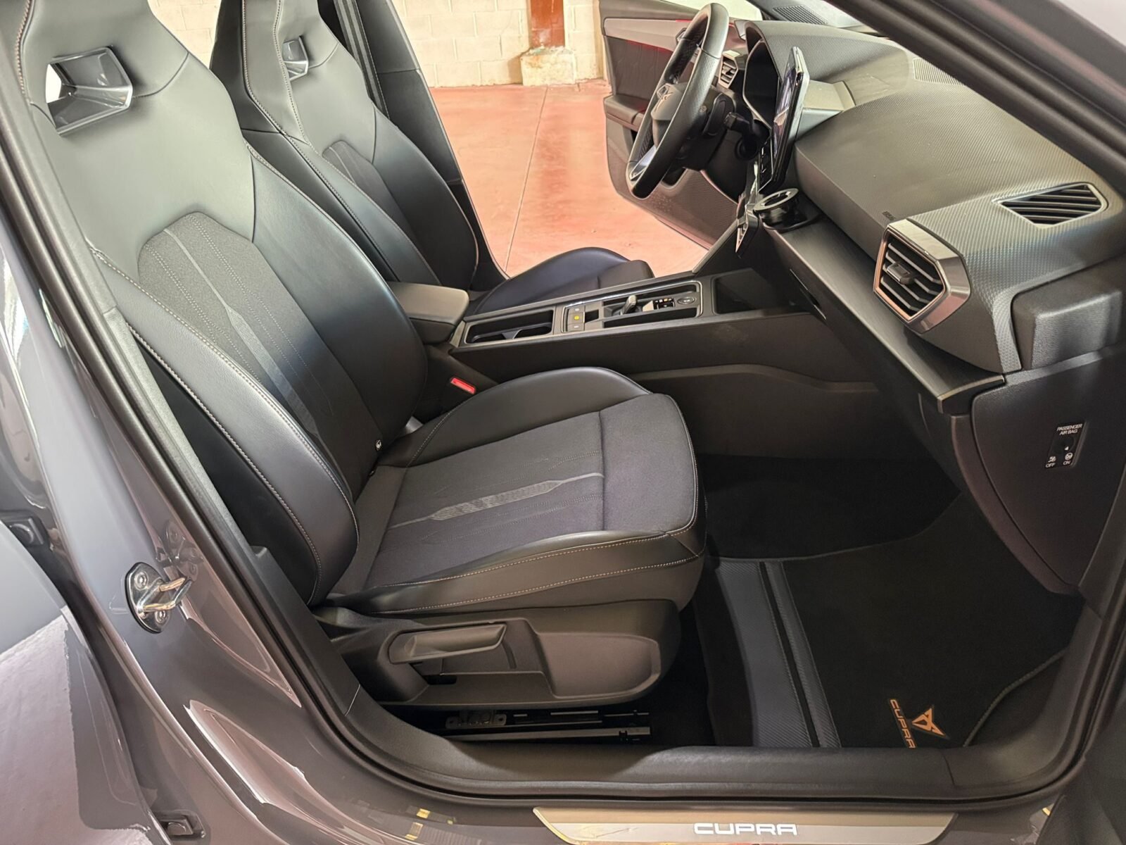 CUPRA LEON VZ 1.4 TSI 245 CV HÍBRIDO ENCHUFABLE