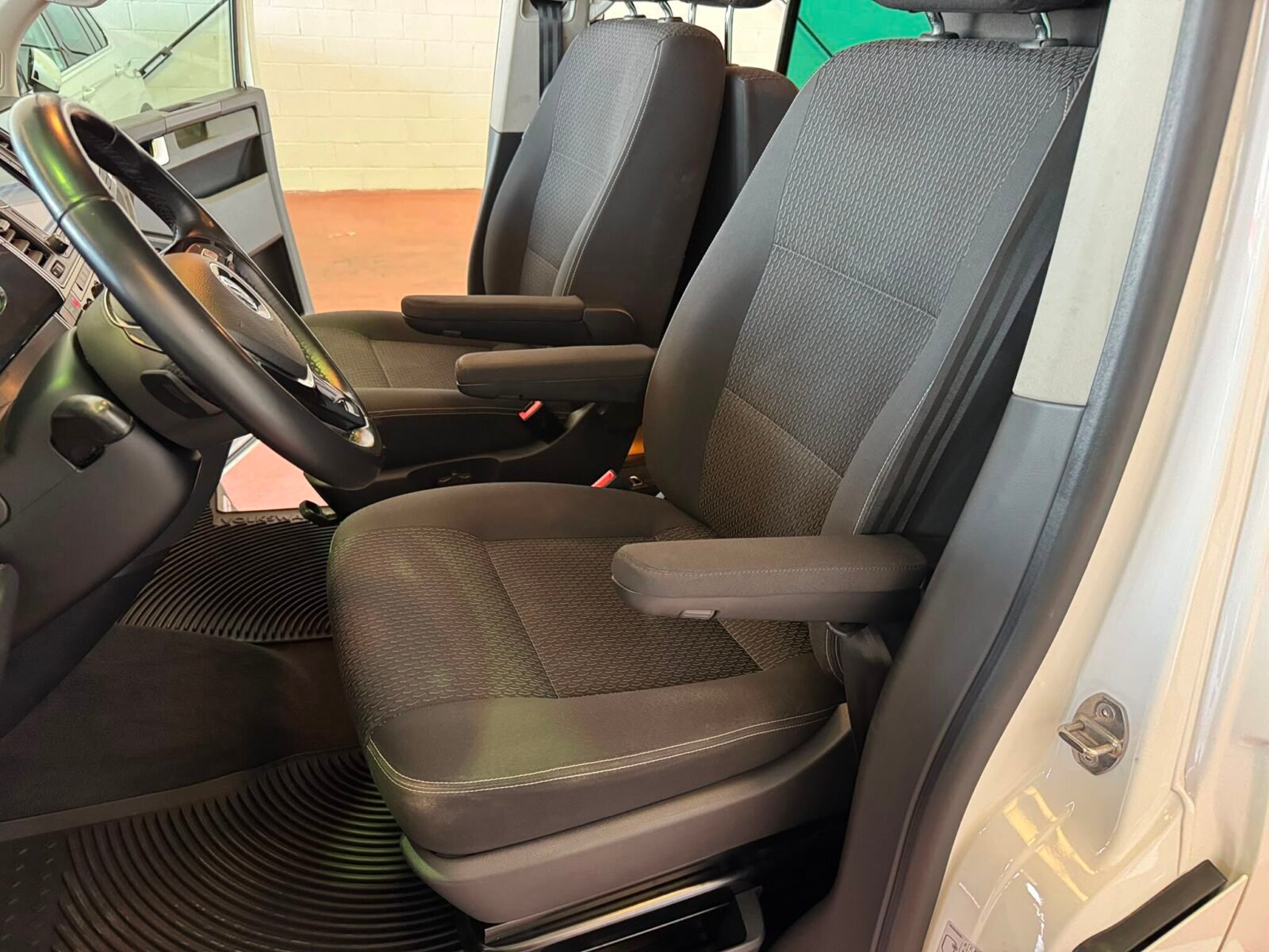 VOLKSWAGEN MULTIVAN T6 OUTDOOR 2.0 TDI 150 CV DSG7