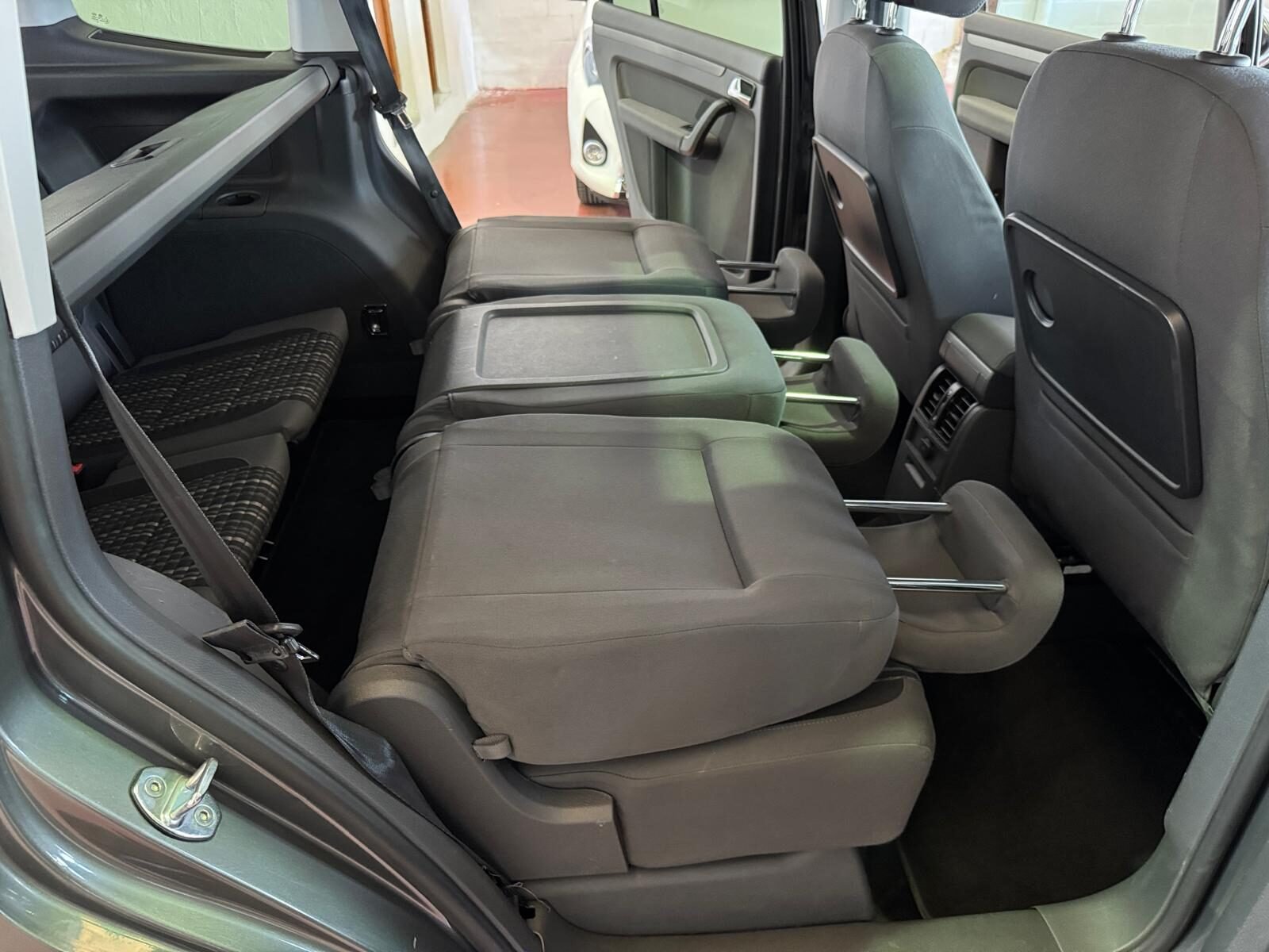 VOLKSWAGEN TOURAN CROSS 7 PLAZAS 2.0 TDI 140 CV DSG