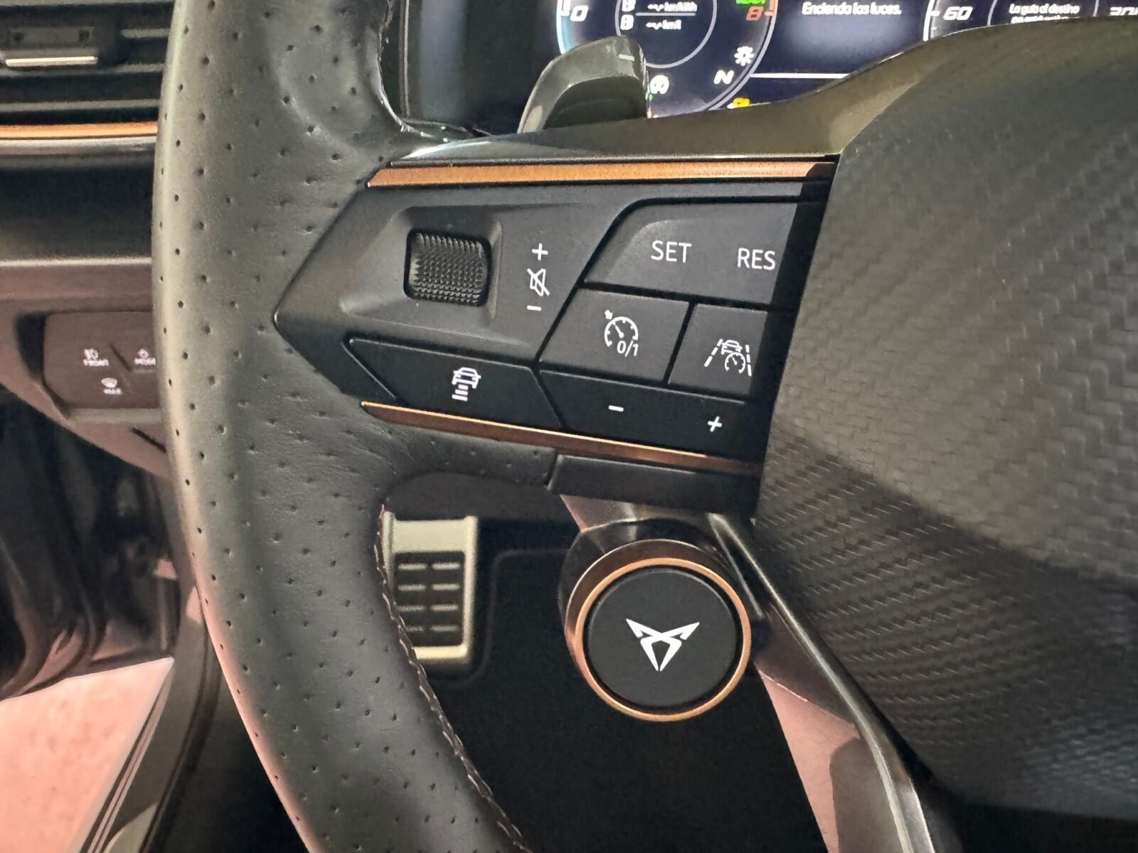 CUPRA LEON VZ 1.4 TSI 245 CV HÍBRIDO ENCHUFABLE
