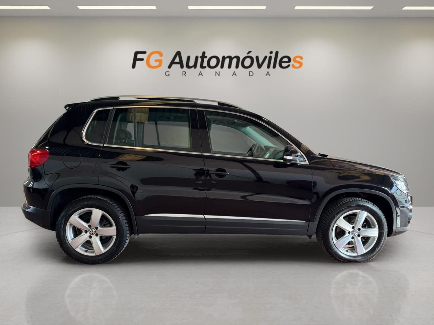 VOLKSWAGEN TIGUAN COUNTRY 4MOTION(4X4) 2.0 TDI 185 CV DSG7