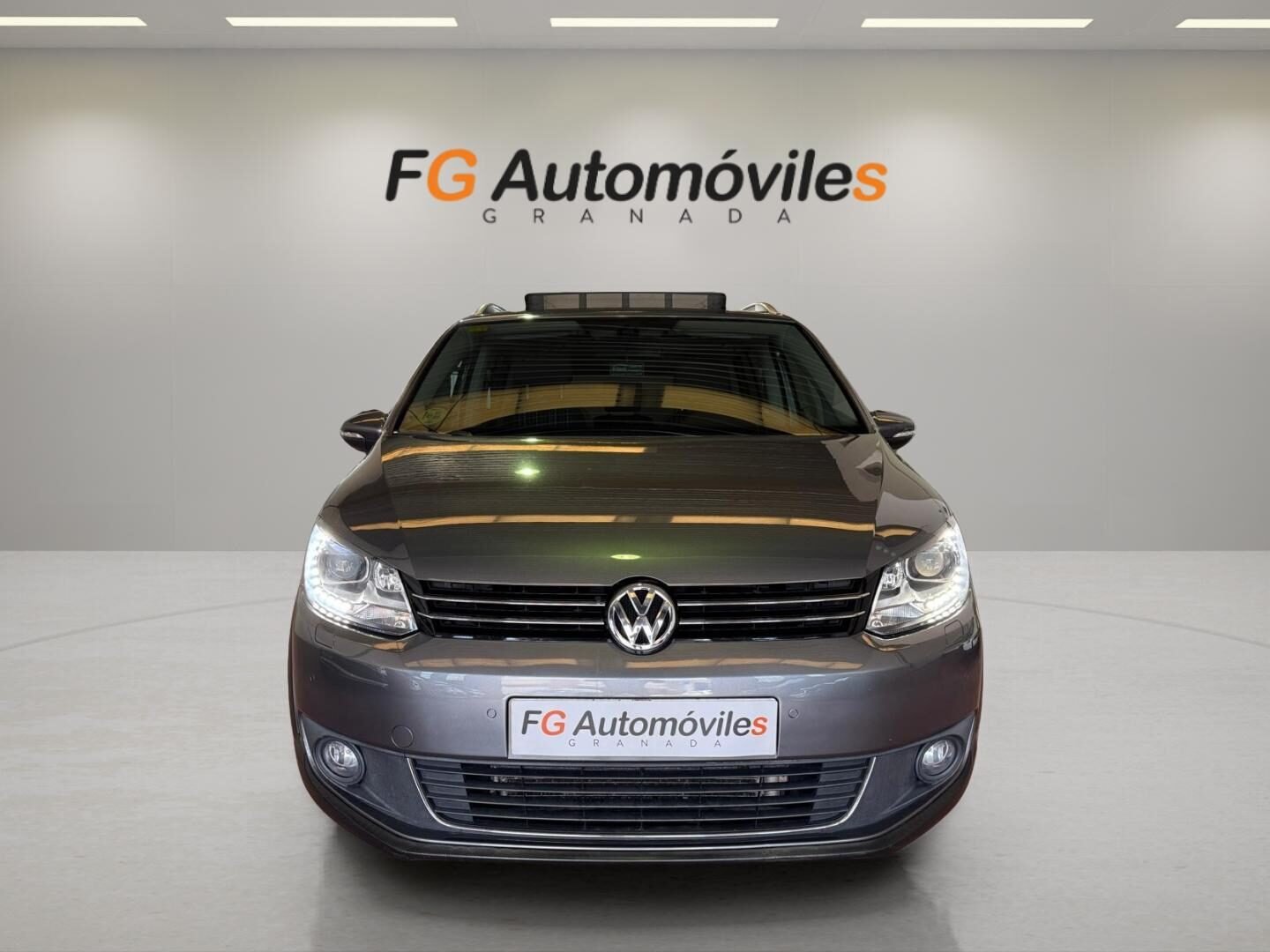 VOLKSWAGEN TOURAN CROSS 7 PLAZAS 2.0 TDI 140 CV DSG
