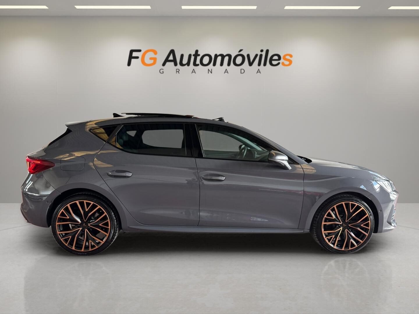 CUPRA LEON VZ 1.4 TSI 245 CV HÍBRIDO ENCHUFABLE