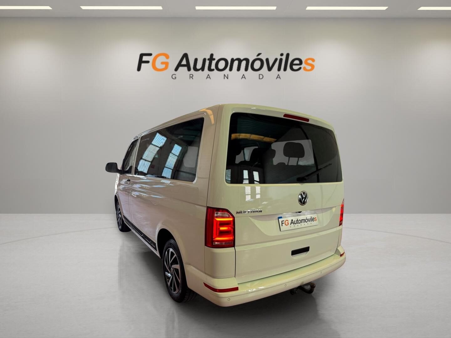 VOLKSWAGEN MULTIVAN T6 OUTDOOR 2.0 TDI 150 CV DSG7