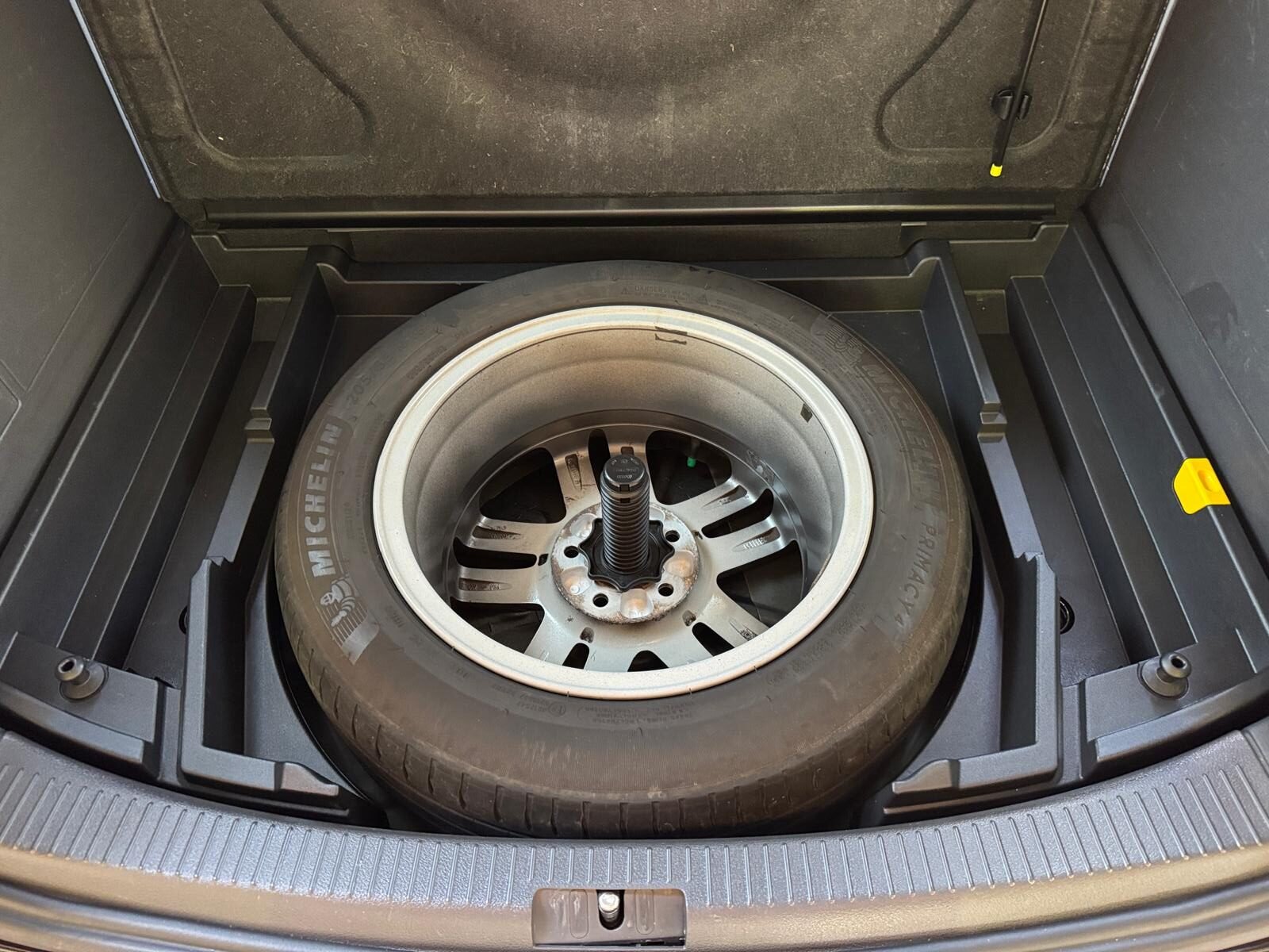 VOLKSWAGEN TRAVELLER 2.0 TDI 140 CV 5 PLAZAS