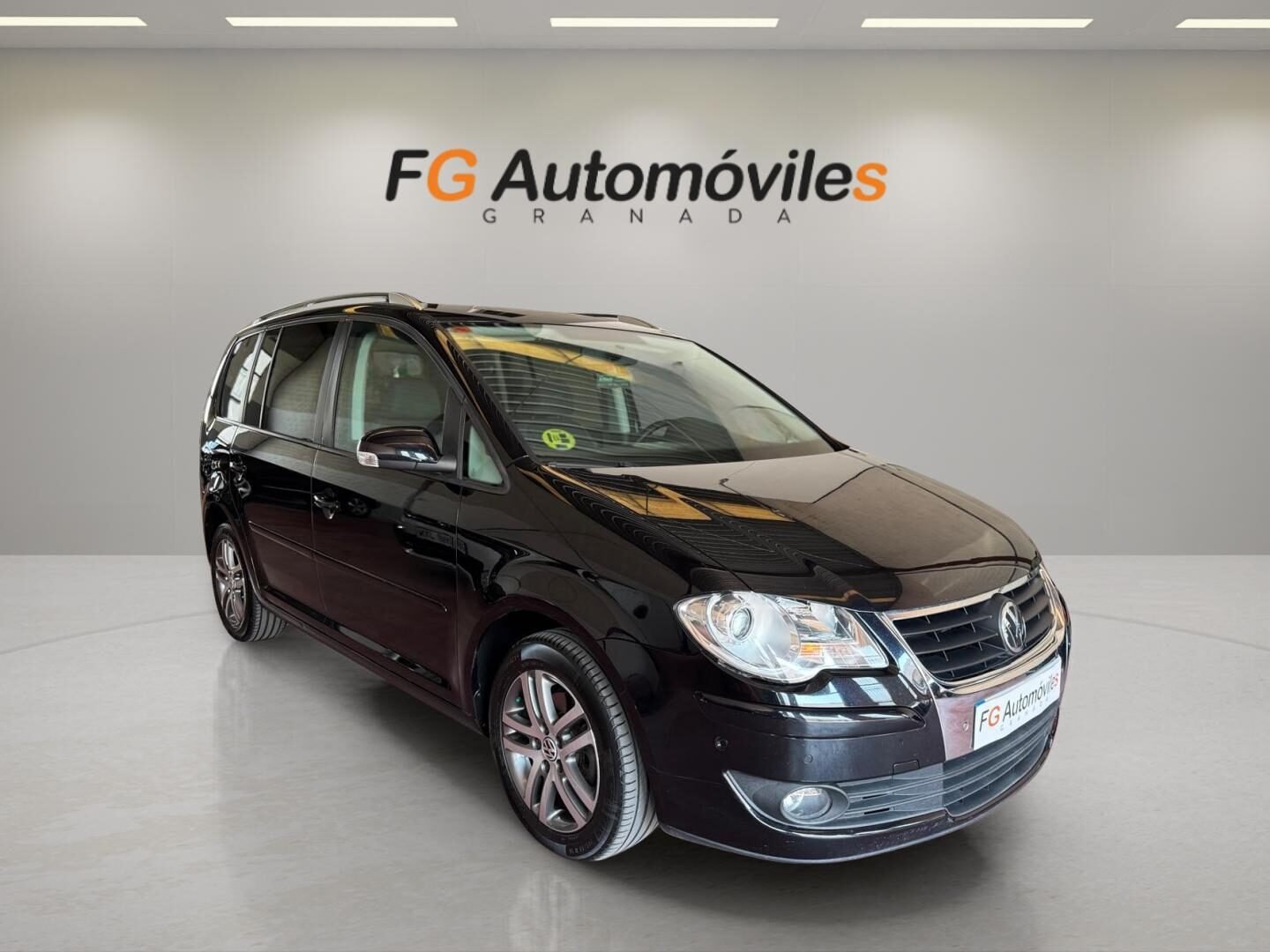 VOLKSWAGEN TRAVELLER 2.0 TDI 140 CV 5 PLAZAS