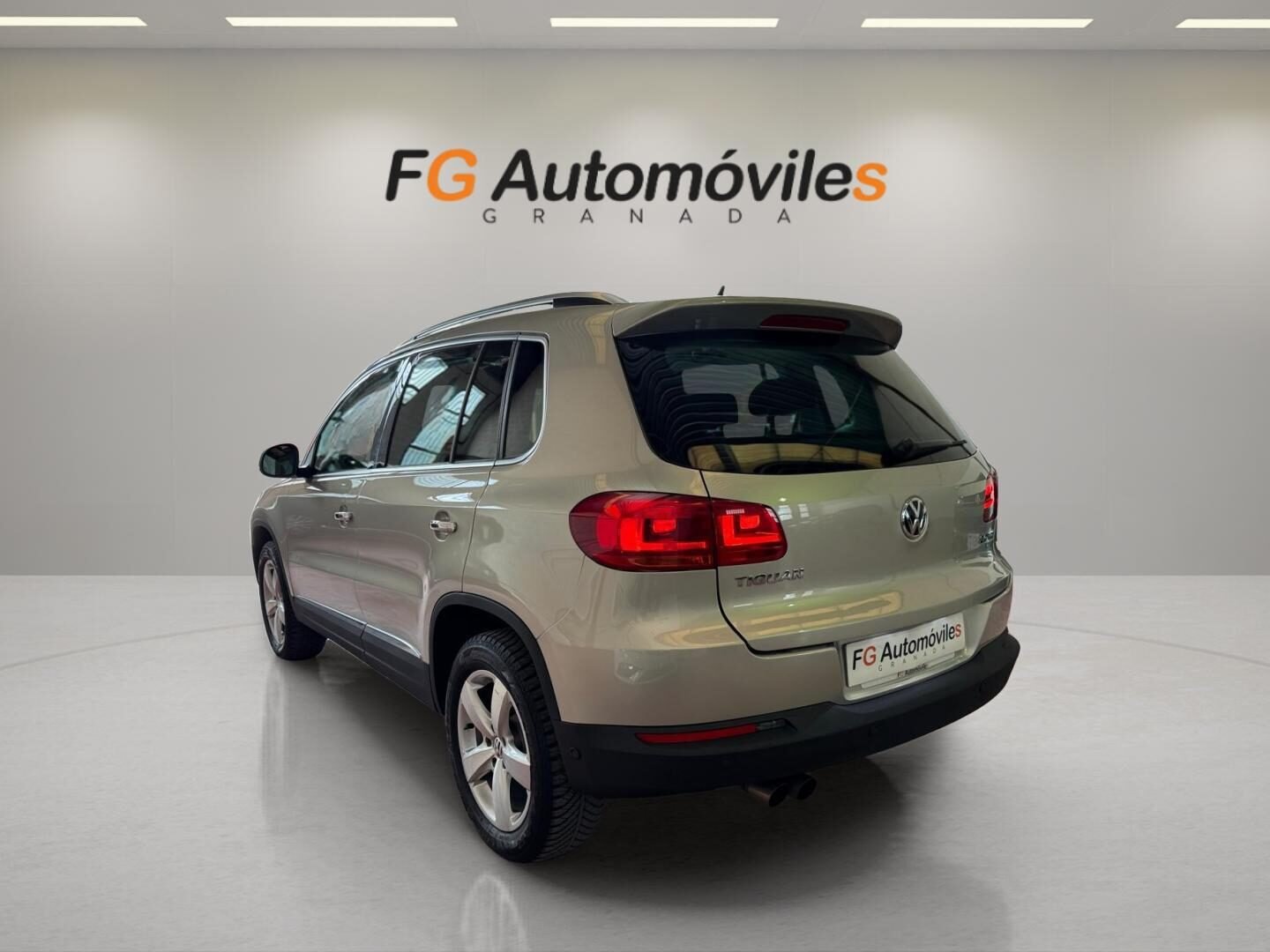 VOLKSWAGEN TIGUAN COUNTRY 4MOTION(4X4) 2.0 TDI 140 CV