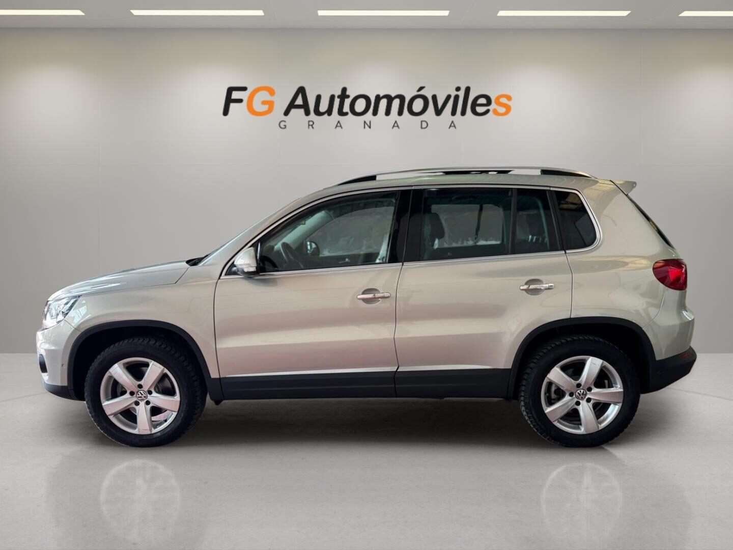 VOLKSWAGEN TIGUAN COUNTRY 4MOTION(4X4) 2.0 TDI 140 CV