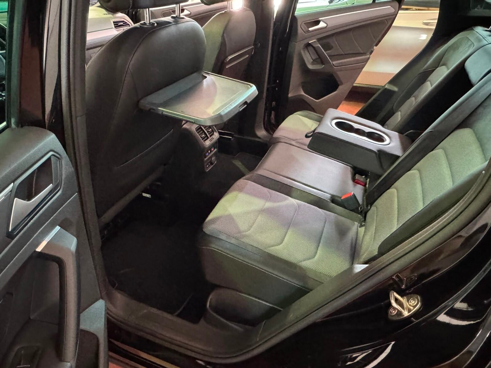 VOLKSWAGEN TIGUAN R-LINE 2.0 TDI 150 CV DSG7
