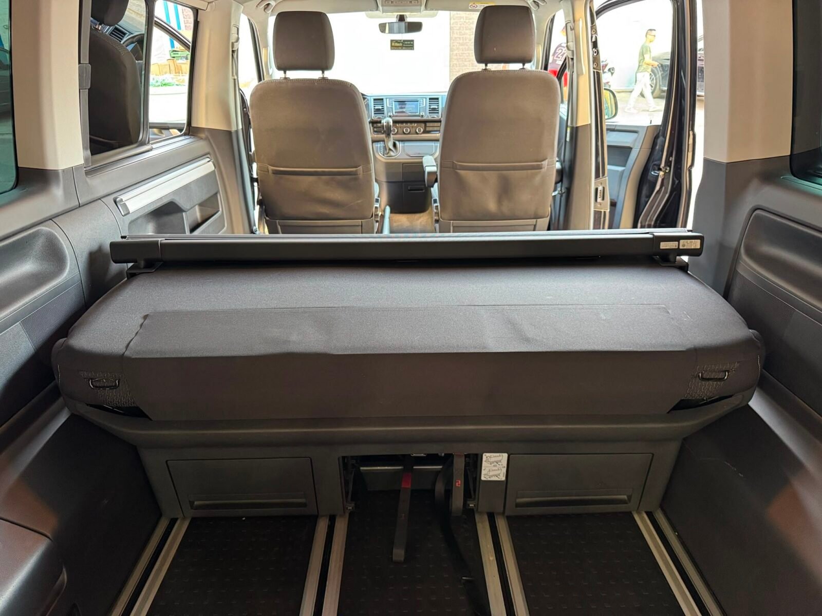 VOLKSWAGEN MULTIVAN OUTDOOR 2.0 TDI 150 CV DSG7