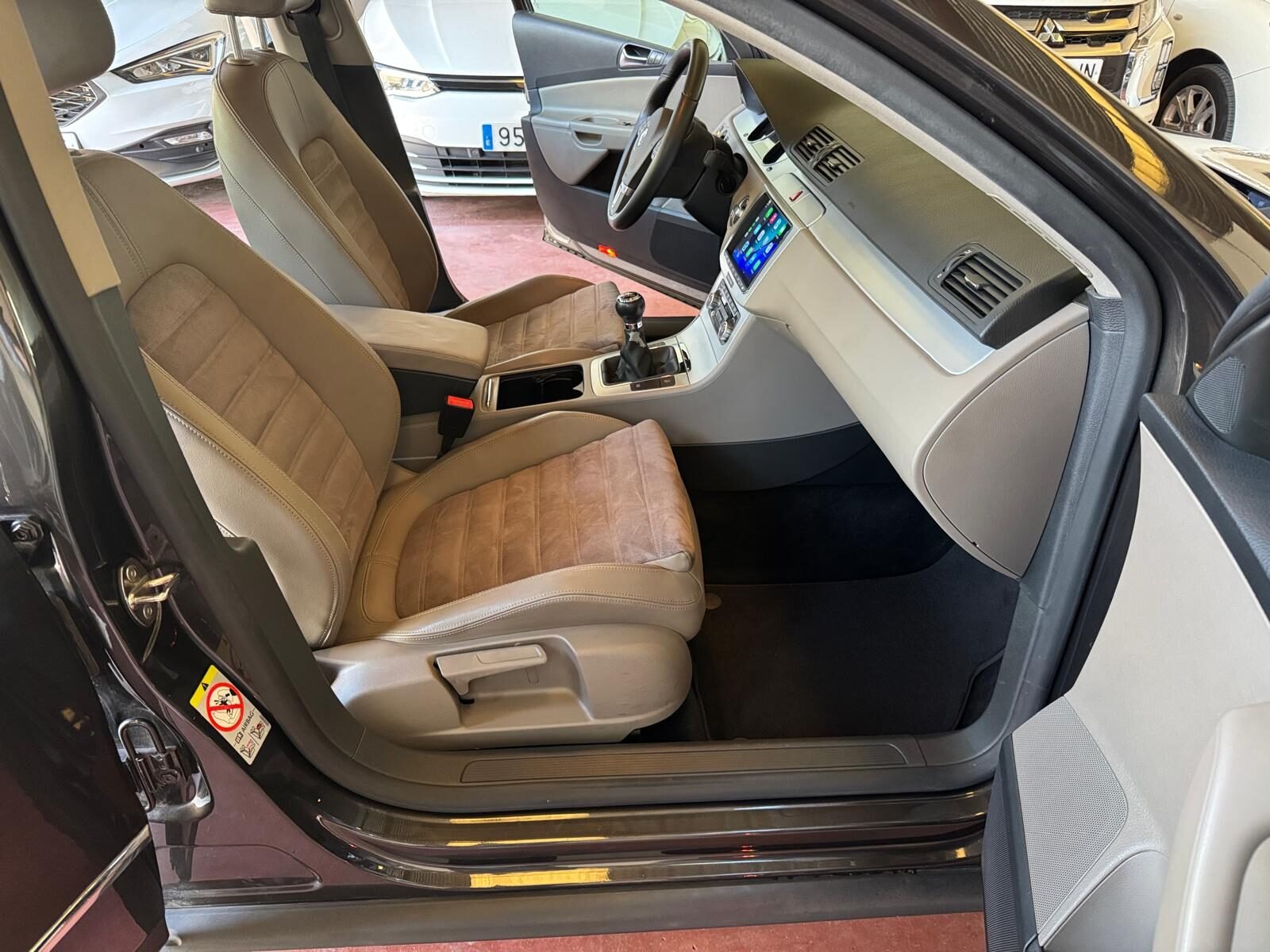 VOLKSWAGEN Passat HIGHLINE 2.0 TDI 140 CV 
