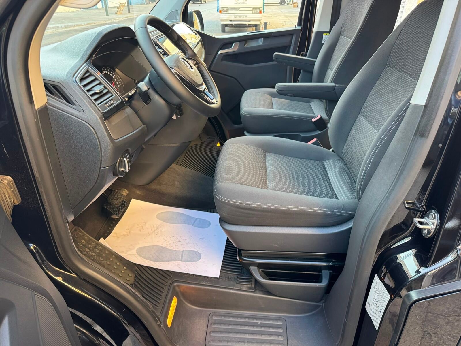 VOLKSWAGEN MULTIVAN OUTDOOR 2.0 TDI 150 CV DSG7