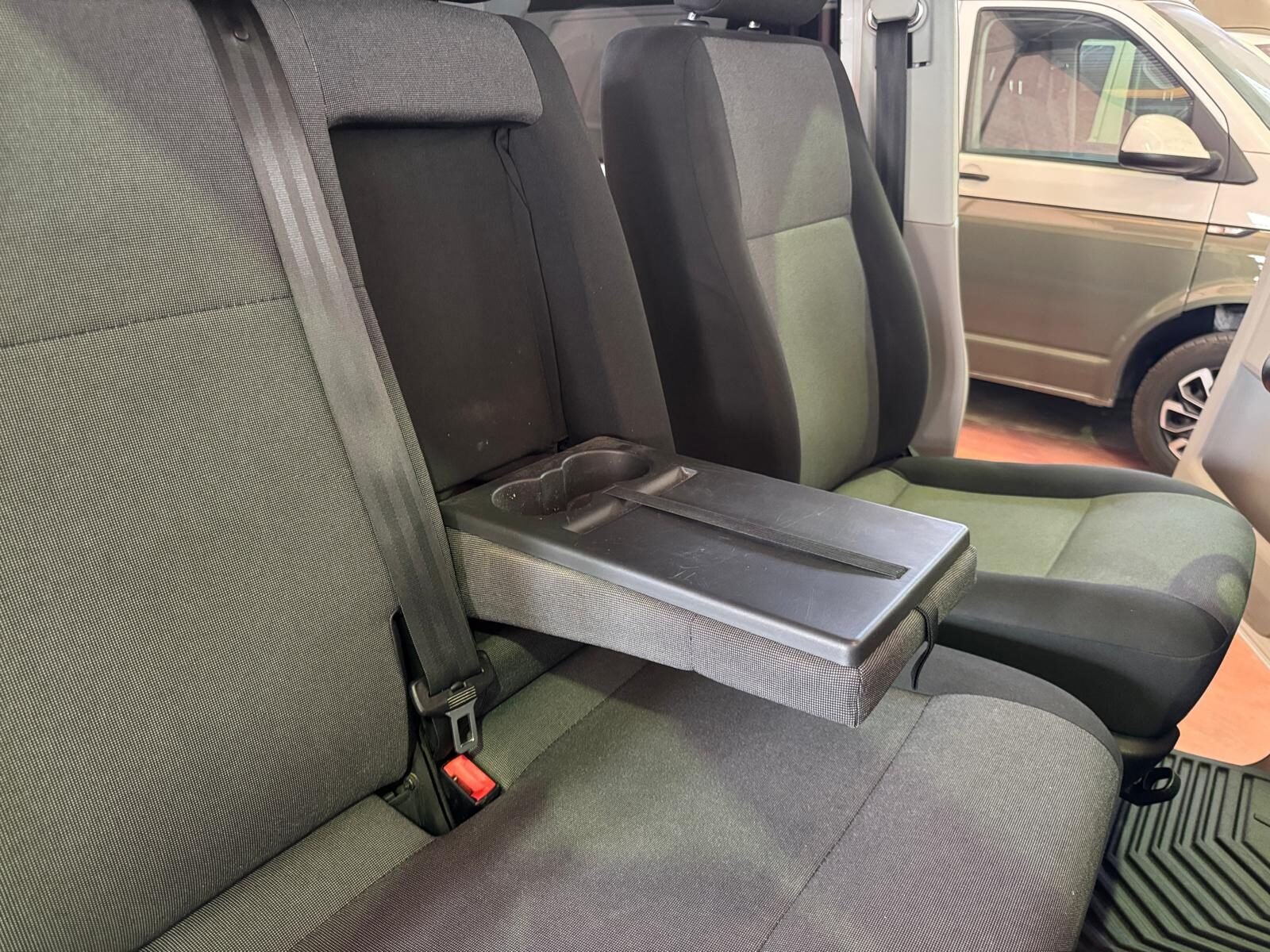 VOLKSWAGEN TRANSPORTER T6 CAJA LARGA 2.0 TDI 102 CV