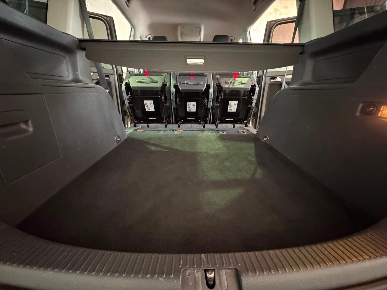 VOLKSWAGEN TOURAN TRAVELLER 2.0 TDI 140 CV 5 PLAZAS