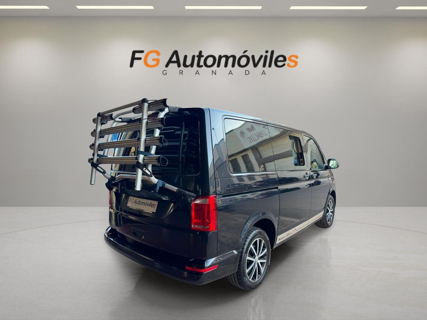 VOLKSWAGEN MULTIVAN OUTDOOR 2.0 TDI 150 CV DSG7