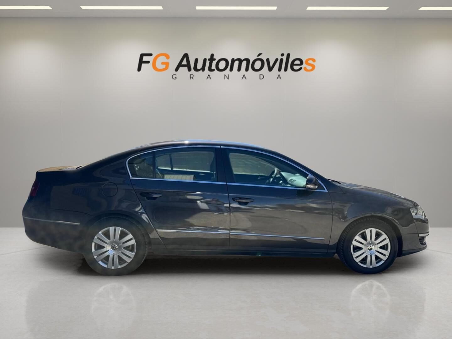 VOLKSWAGEN Passat HIGHLINE 2.0 TDI 140 CV 