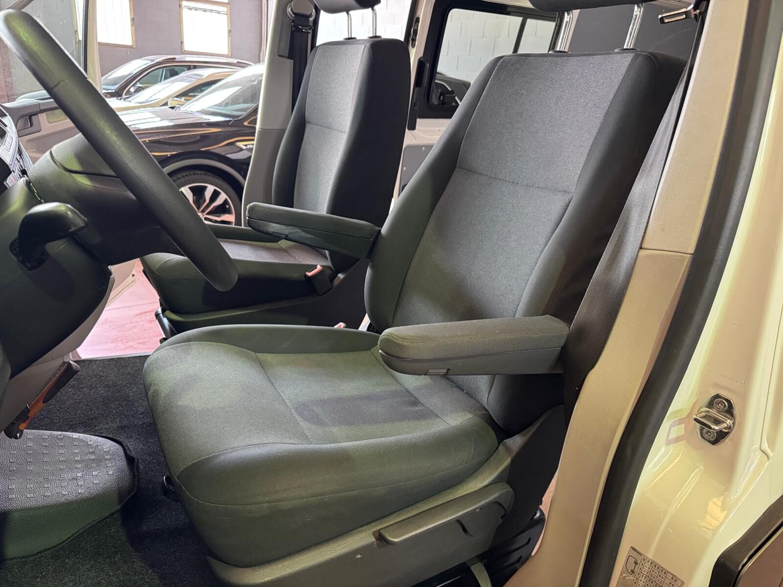 VOLKSWAGEN TRANSPORTER T6 L2H2 2.0 TDI 102 CV