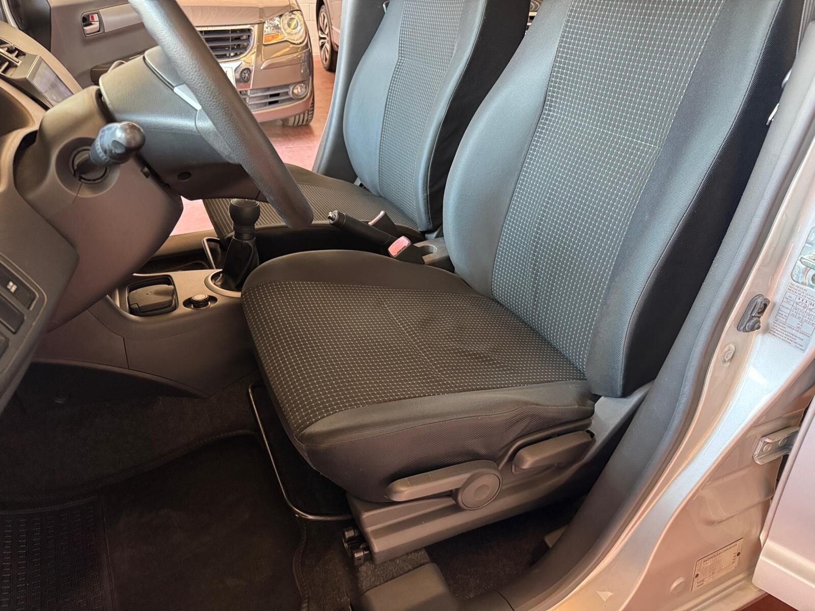 SUZUKI SWIFT 1.3i 90 CV