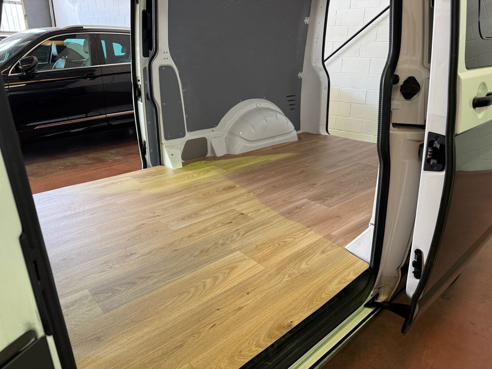VOLKSWAGEN TRANSPORTER T6 L2H2 2.0 TDI 102 CV