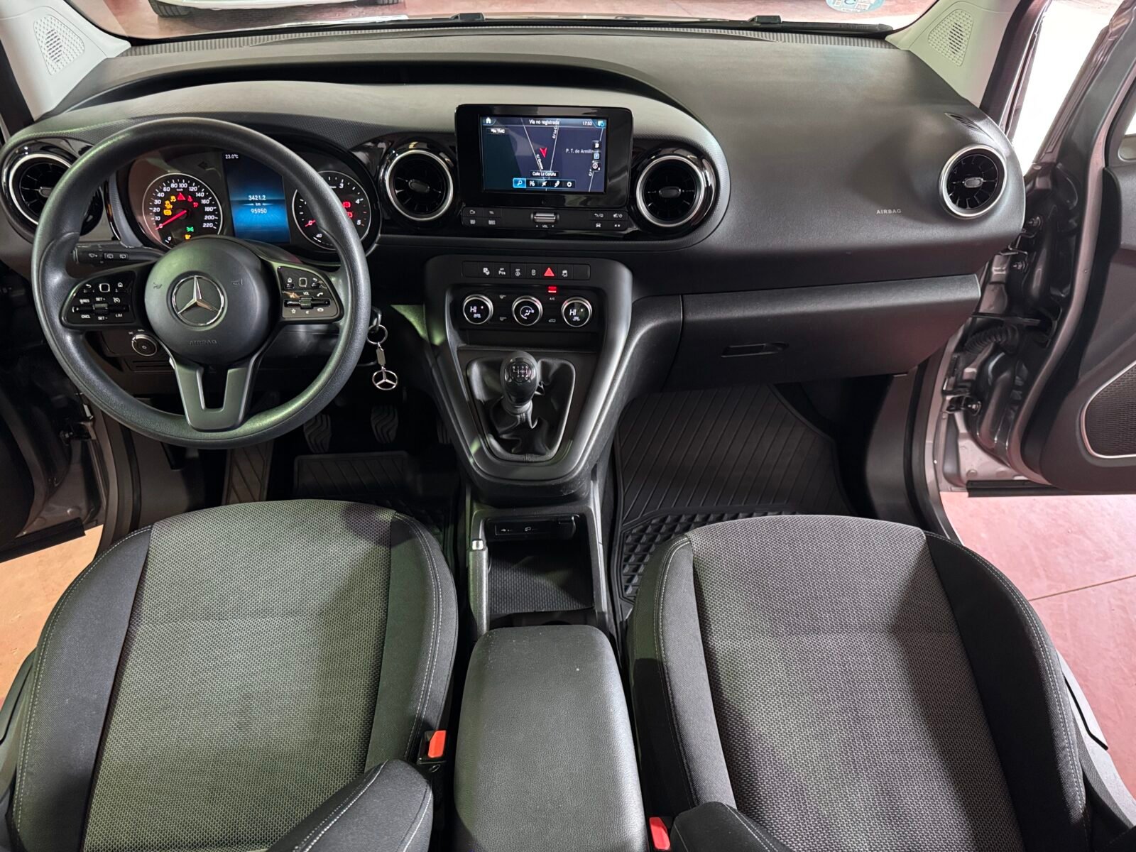 MERCEDES-BENZ CITAN TOURER LARGA 110 CDI