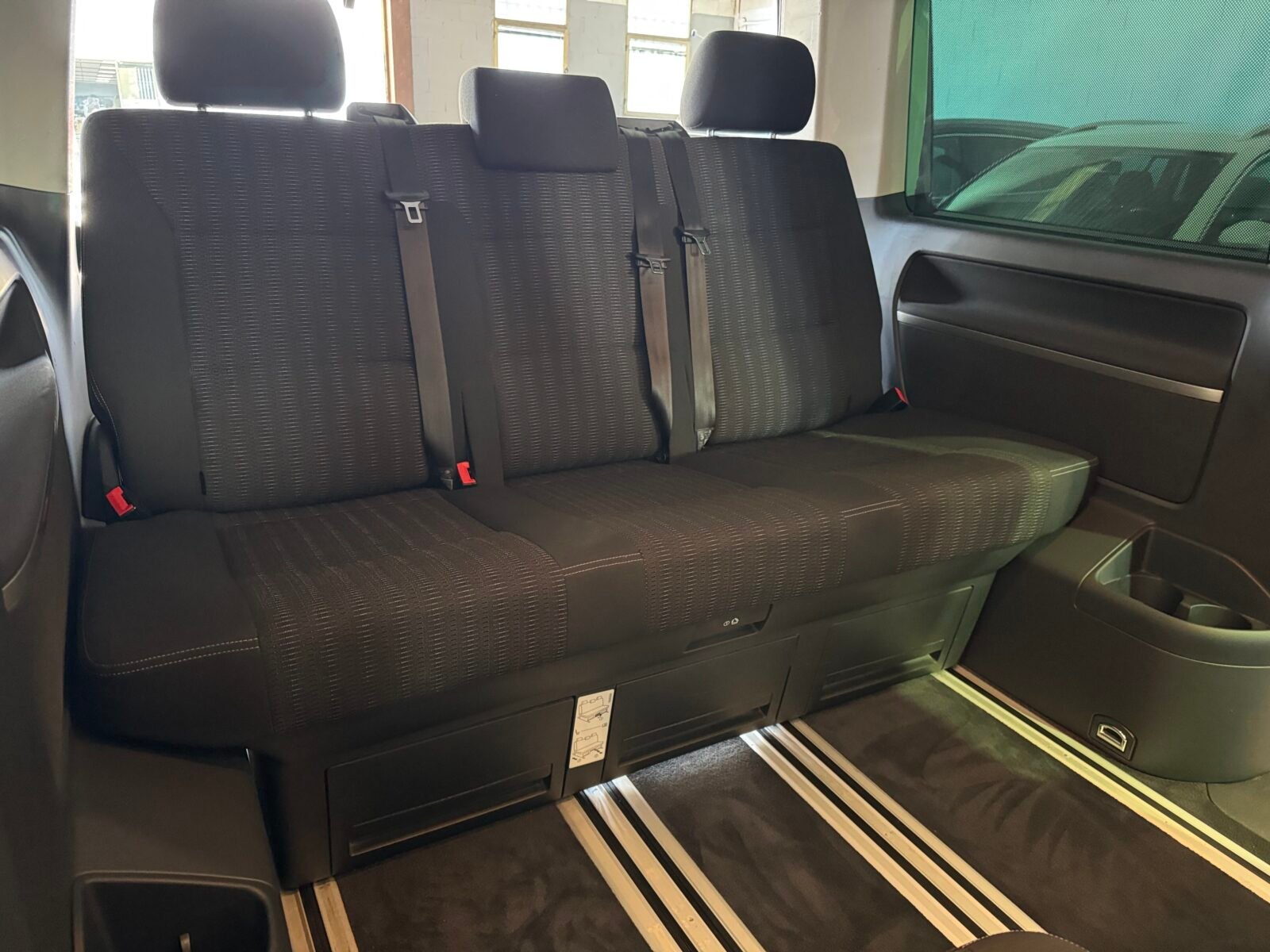 VOLKSWAGEN MULTIVAN COMFORTLINE 7 PLAZAS 2.0 TDI 150 CV DSG7