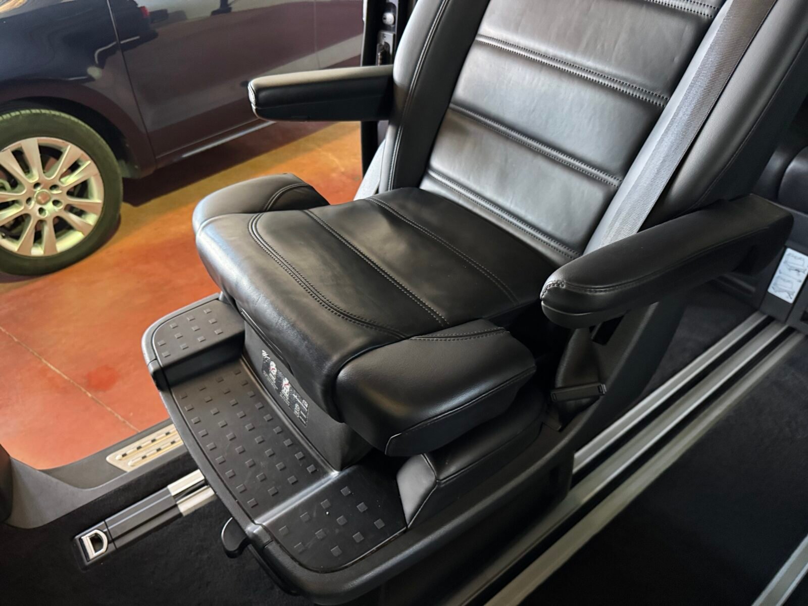 VOLKSWAGEN T6 MULTIVAN GENERATION SIX 4MOTION 2.0 TDI 150 CV DSG7