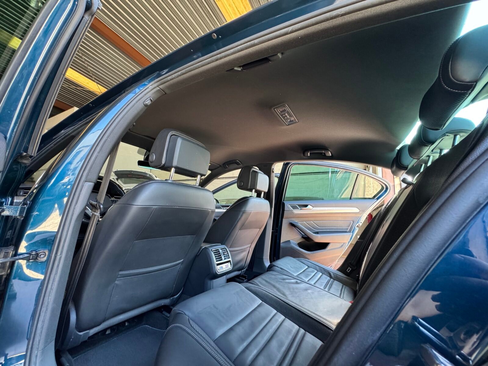 VOLKSWAGEN Passat R-LINE 2.0 TDI 150 CV DSG7