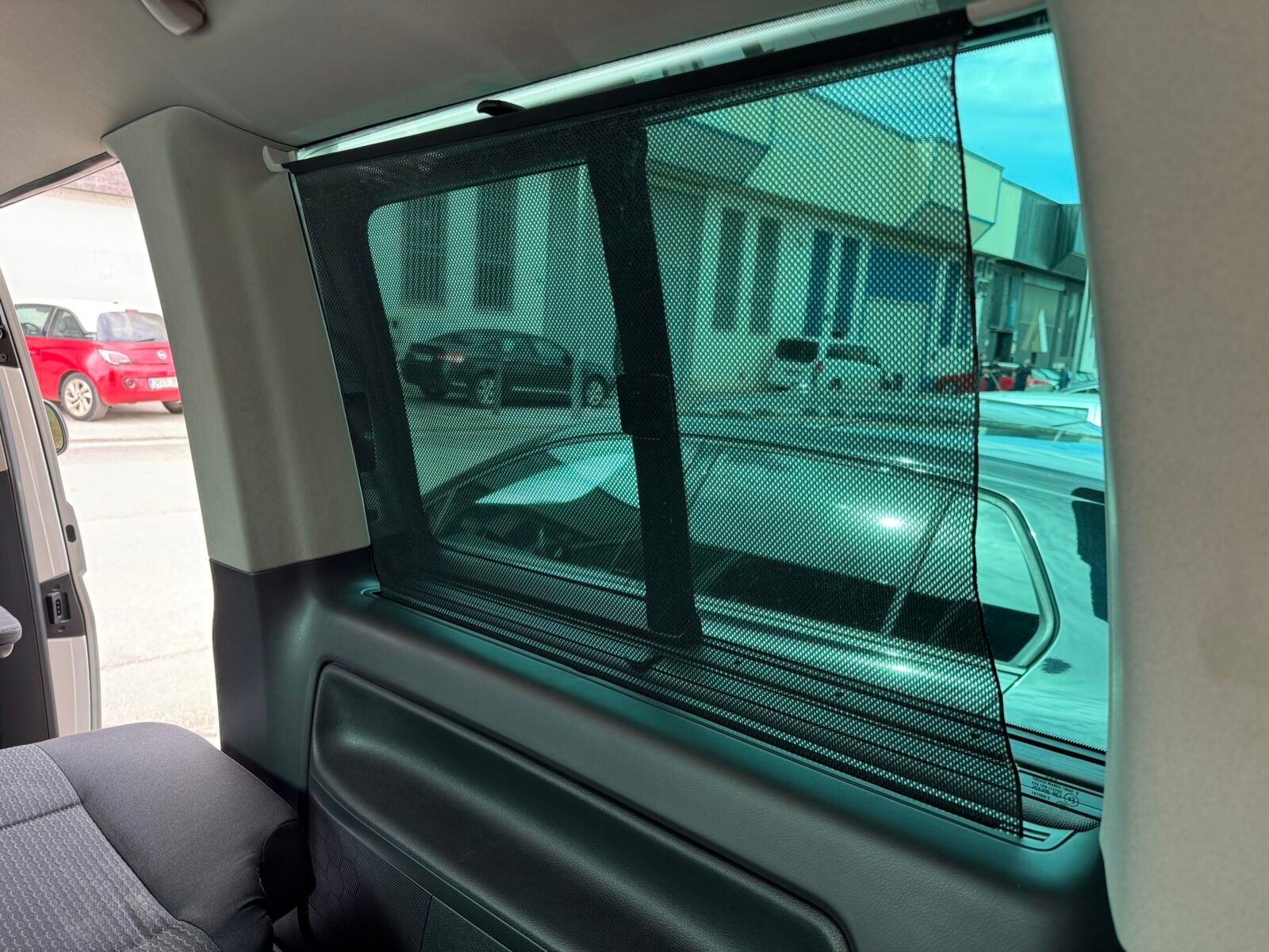 VOLKSWAGEN MULTIVAN OUTDOOR 7 PLAZAS 2.0 TDI 150 CV 