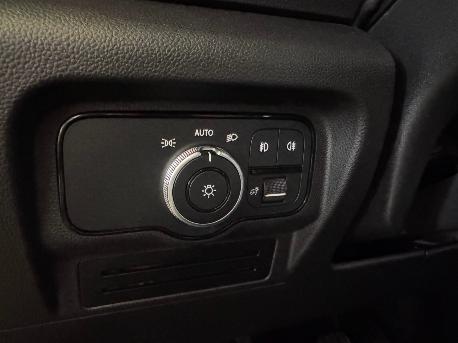 MERCEDES-BENZ CITAN TOURER LARGA 110 CDI
