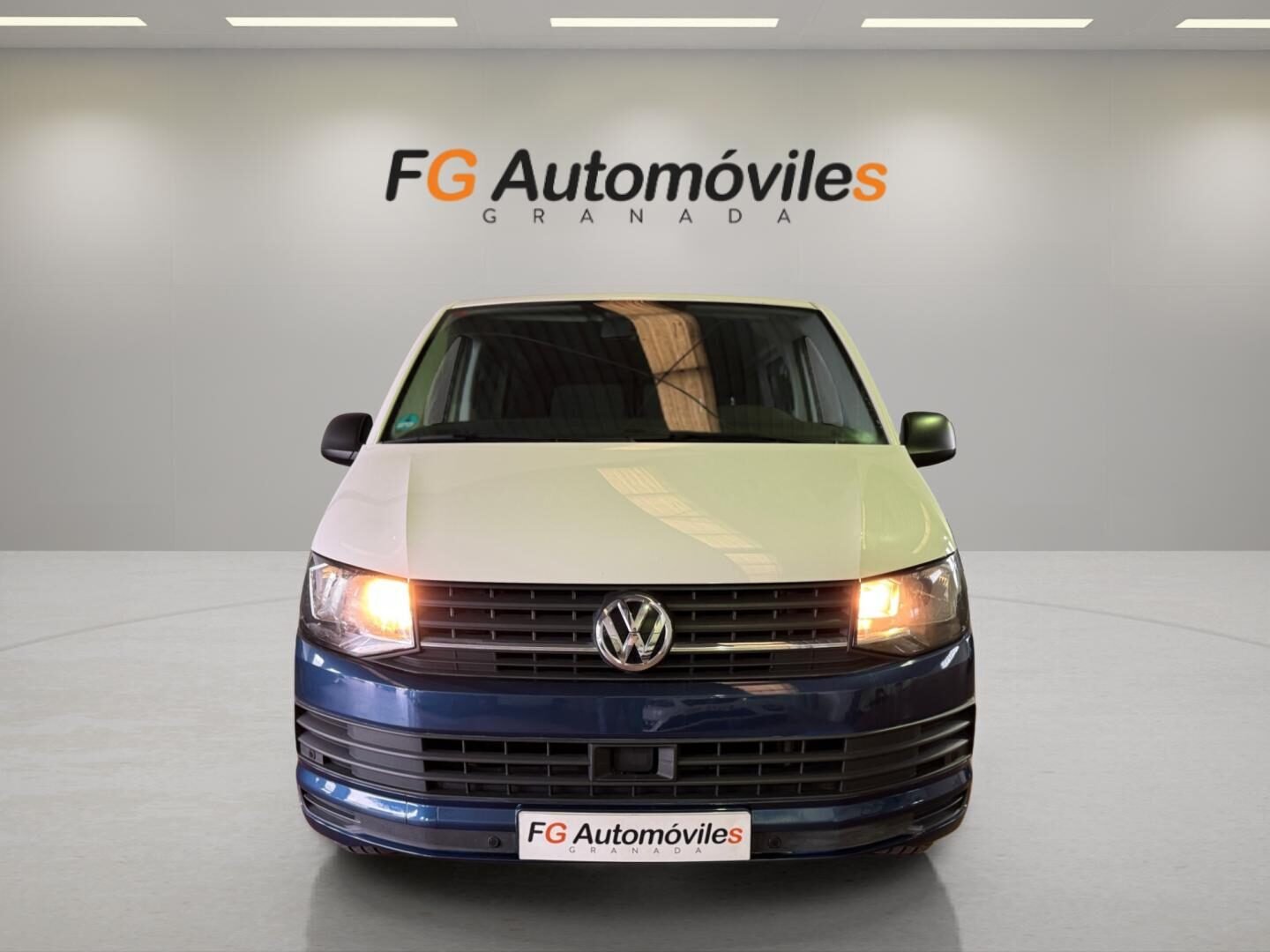 VOLKSWAGEN TRANSPORTER T6 CAJA LARGA 2.0 TDI 102 CV