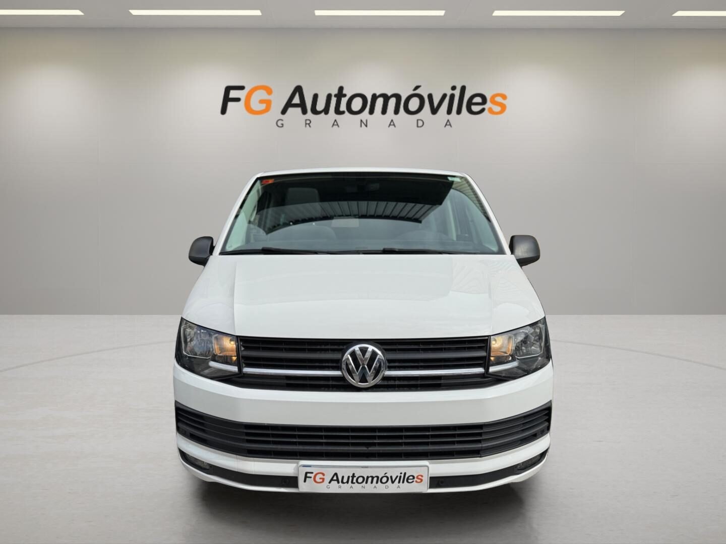 VOLKSWAGEN MULTIVAN OUTDOOR 7 PLAZAS 2.0 TDI 150 CV 