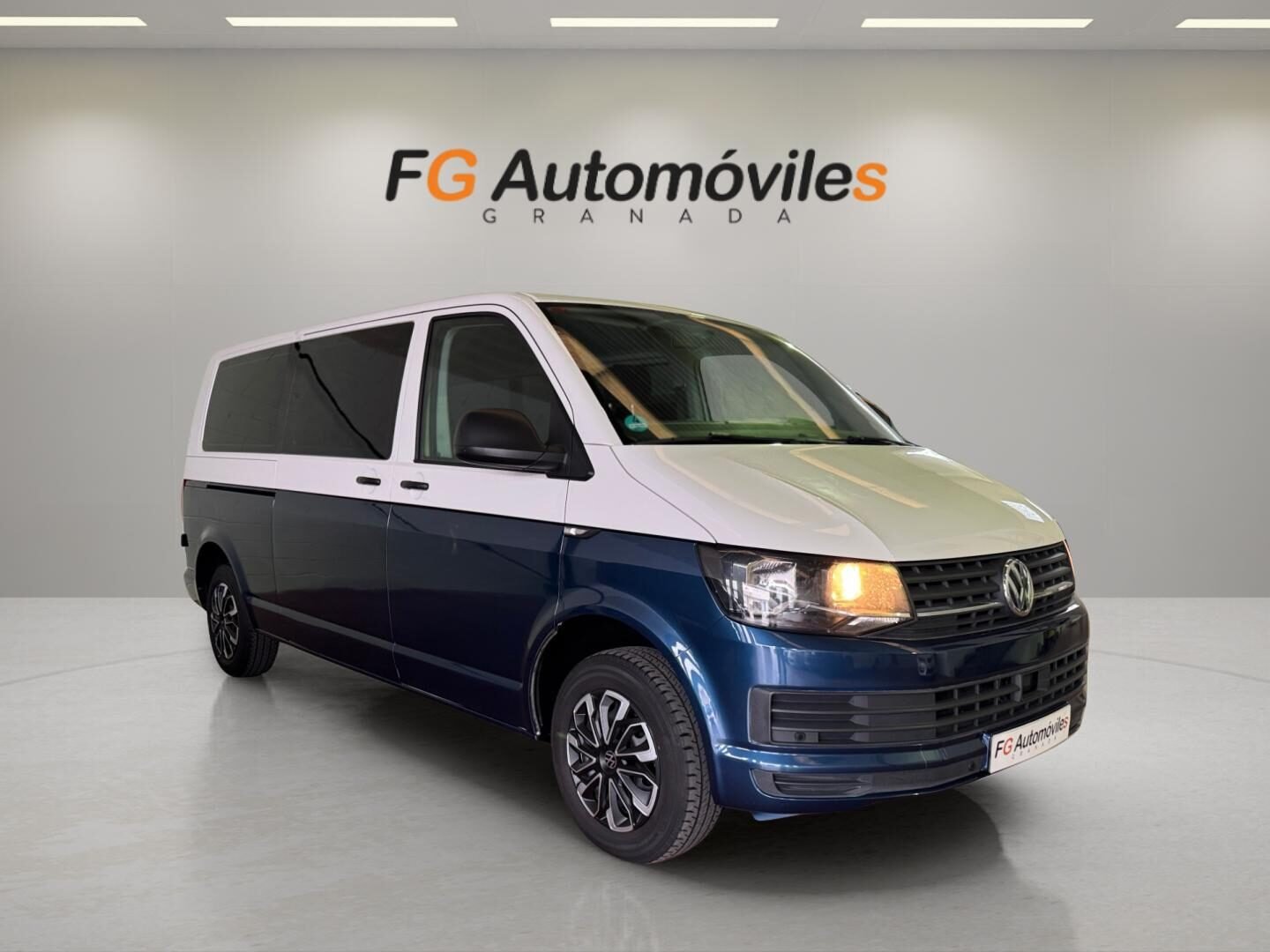 VOLKSWAGEN TRANSPORTER T6 CAJA LARGA 2.0 TDI 102 CV
