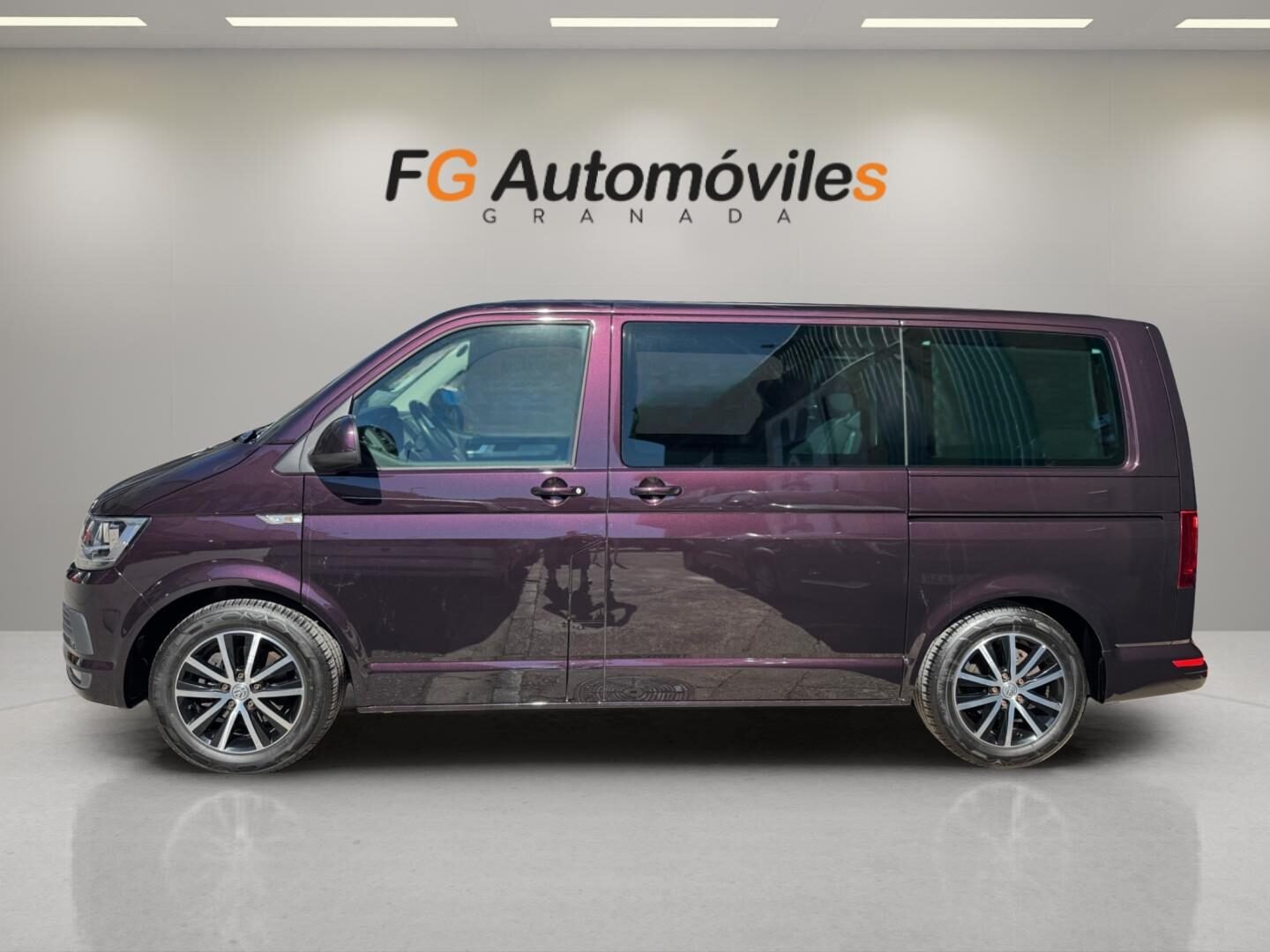 VOLKSWAGEN MULTIVAN COMFORTLINE 7 PLAZAS 2.0 TDI 150 CV DSG7
