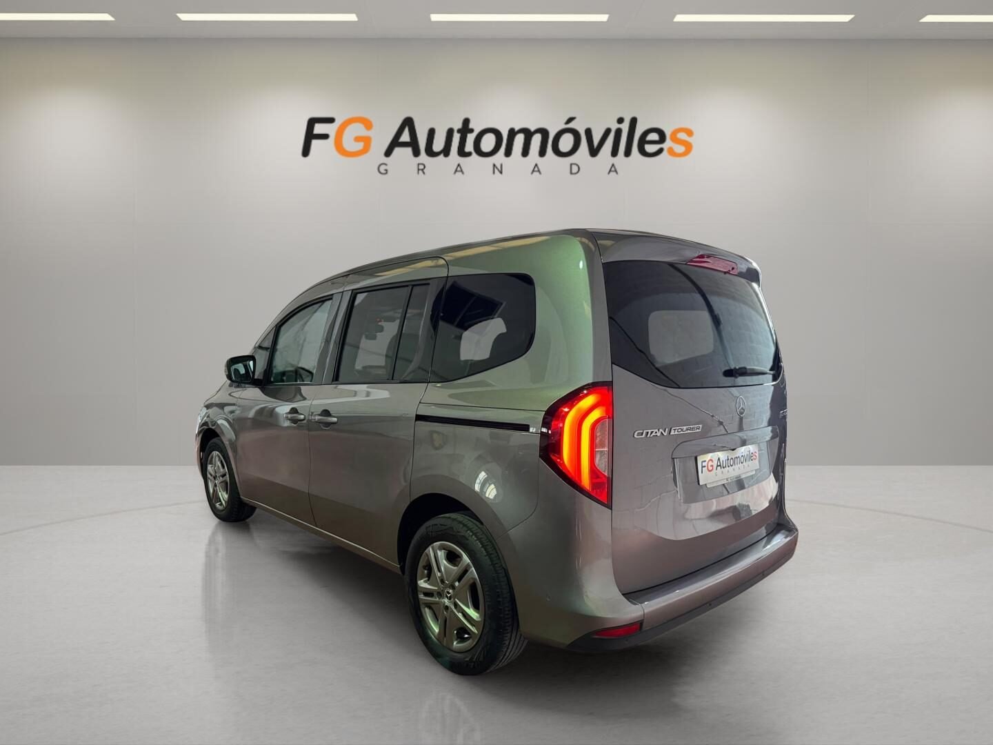 MERCEDES-BENZ CITAN TOURER LARGA 110 CDI