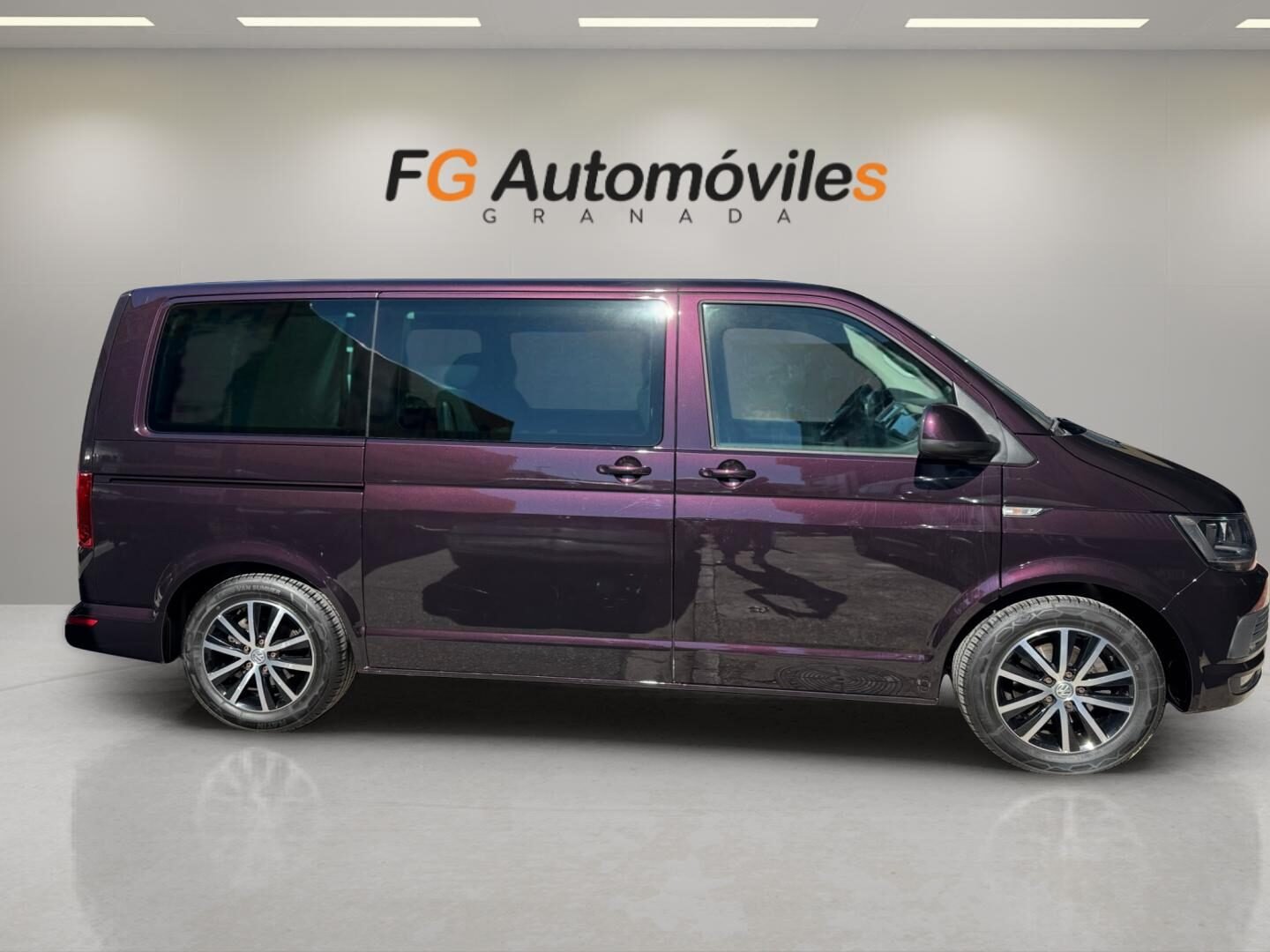 VOLKSWAGEN MULTIVAN COMFORTLINE 7 PLAZAS 2.0 TDI 150 CV DSG7