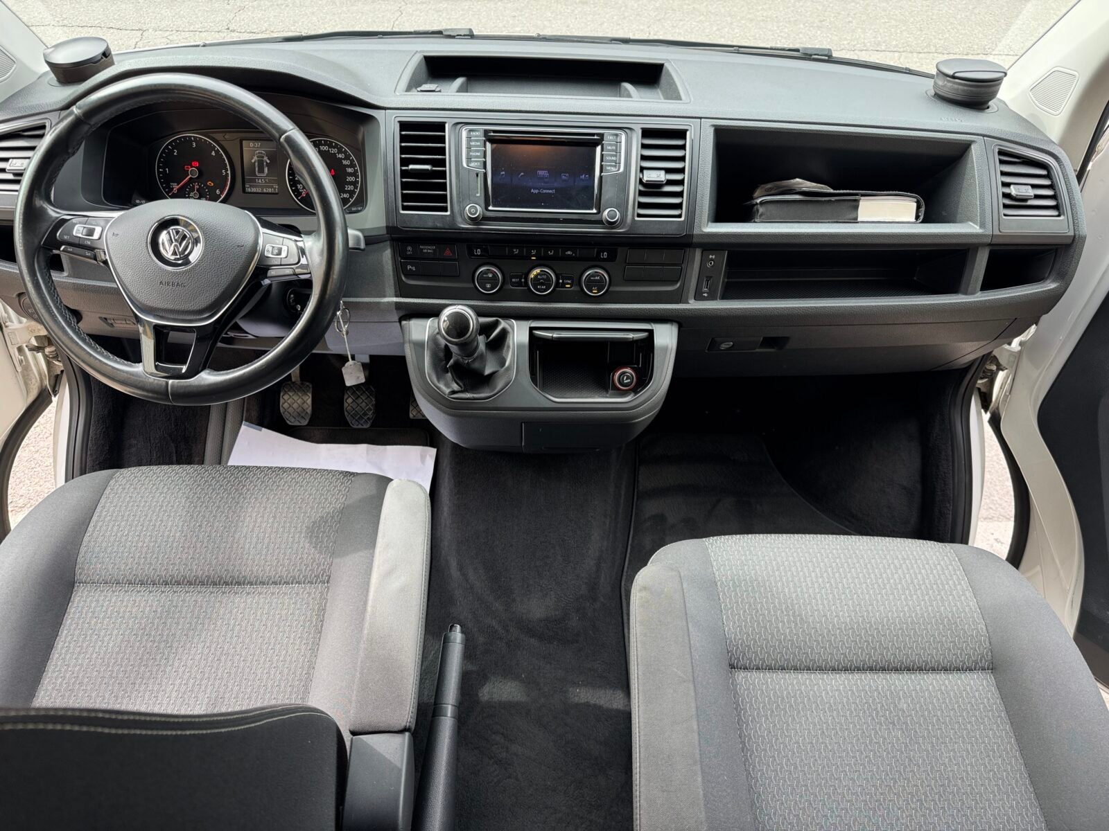 VOLKSWAGEN MULTIVAN OUTDOOR 7 PLAZAS 2.0 TDI 150 CV 